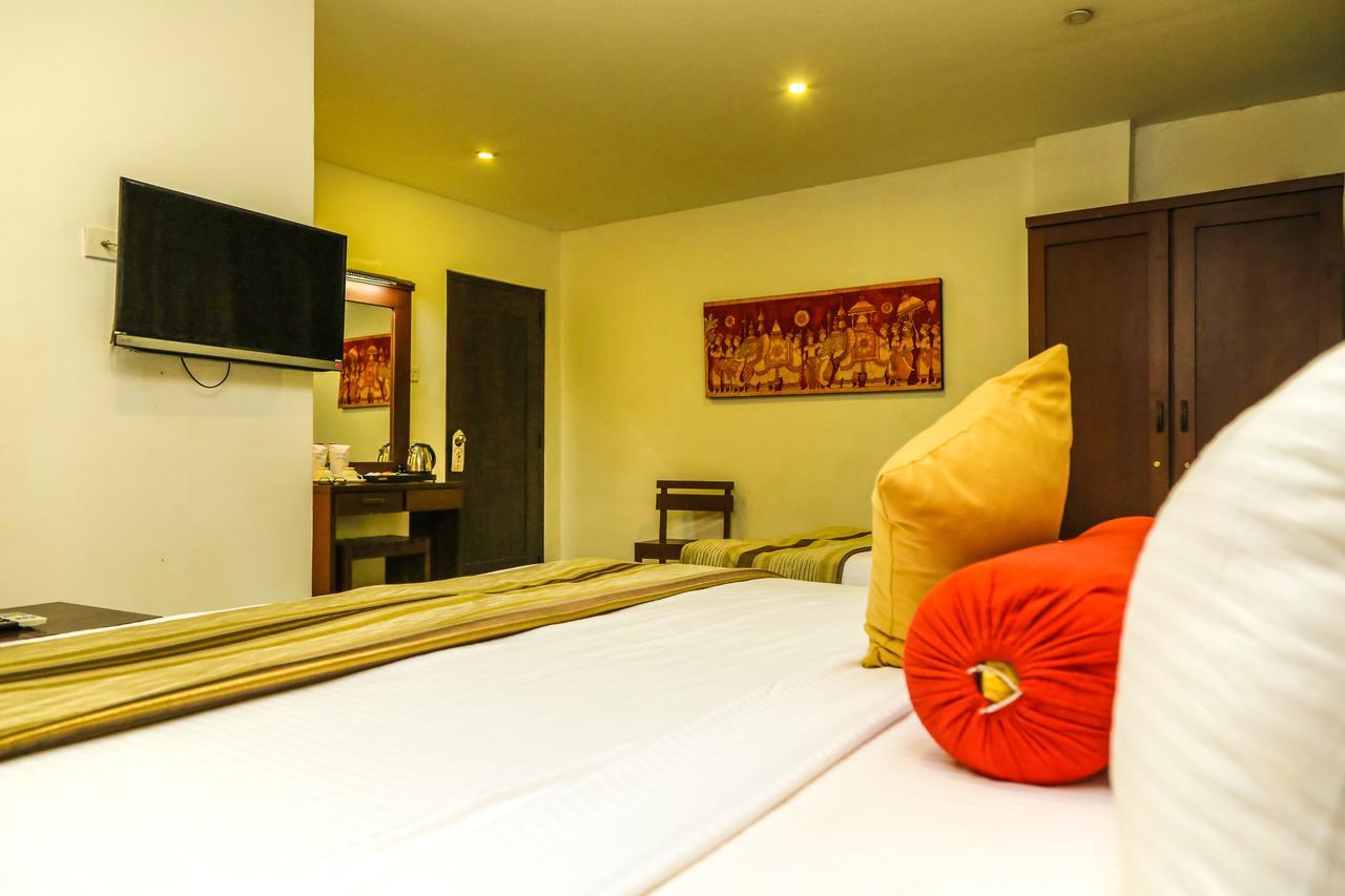 โอ๊คเรย์ เรย์ ซิตี้ โฮเต็ล Hotel แคนดี้ ภายนอก รูปภาพ